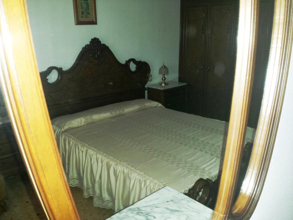 Hostal Rural Casa Castro Alberuela de la Liena Pokoj fotografie