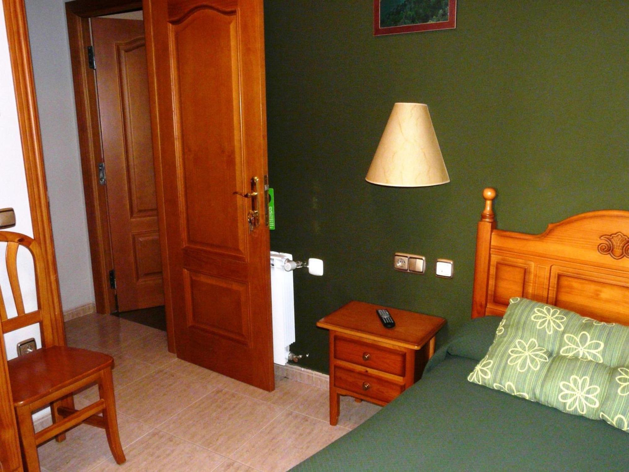 Hostal Rural Casa Castro Alberuela de la Liena Pokoj fotografie