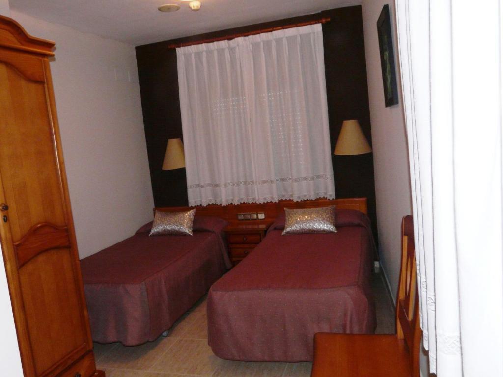Hostal Rural Casa Castro Alberuela de la Liena Pokoj fotografie